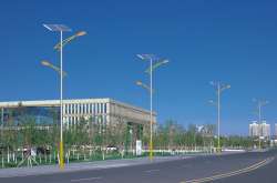 太陽能路燈出現(xiàn)燈光閃爍問題怎么辦？